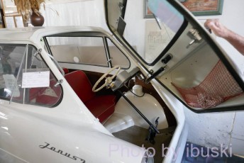 P1030818