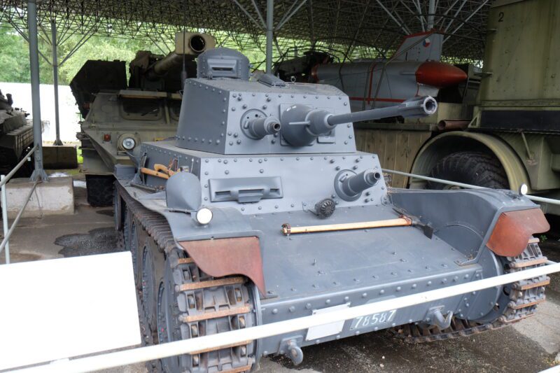 チェコのレシャニー軍事技術博物館に展示されている39PRAGA軽戦車